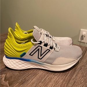 New Balance Fresh Foam ROAV